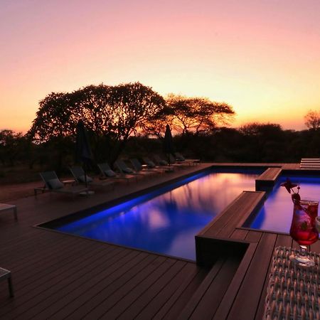 Tshukudu Game Lodge Hoedspruit Buitenkant foto