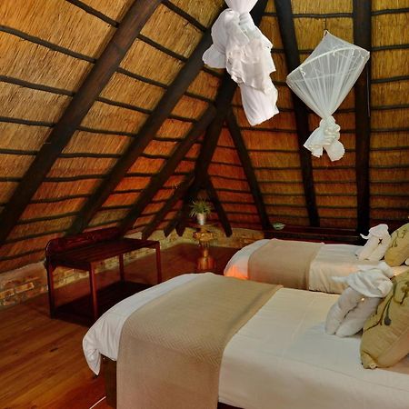 Tshukudu Game Lodge Hoedspruit Buitenkant foto