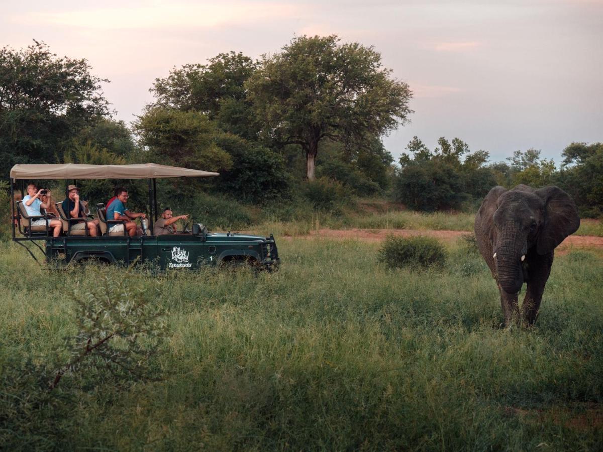Tshukudu Game Lodge Hoedspruit Buitenkant foto