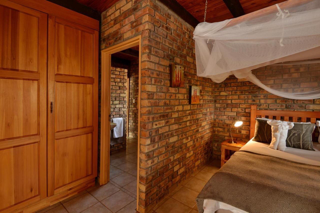 Tshukudu Game Lodge Hoedspruit Buitenkant foto